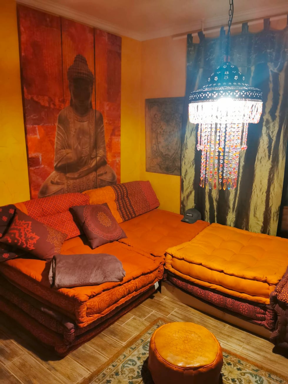 Private Spa & Lounge