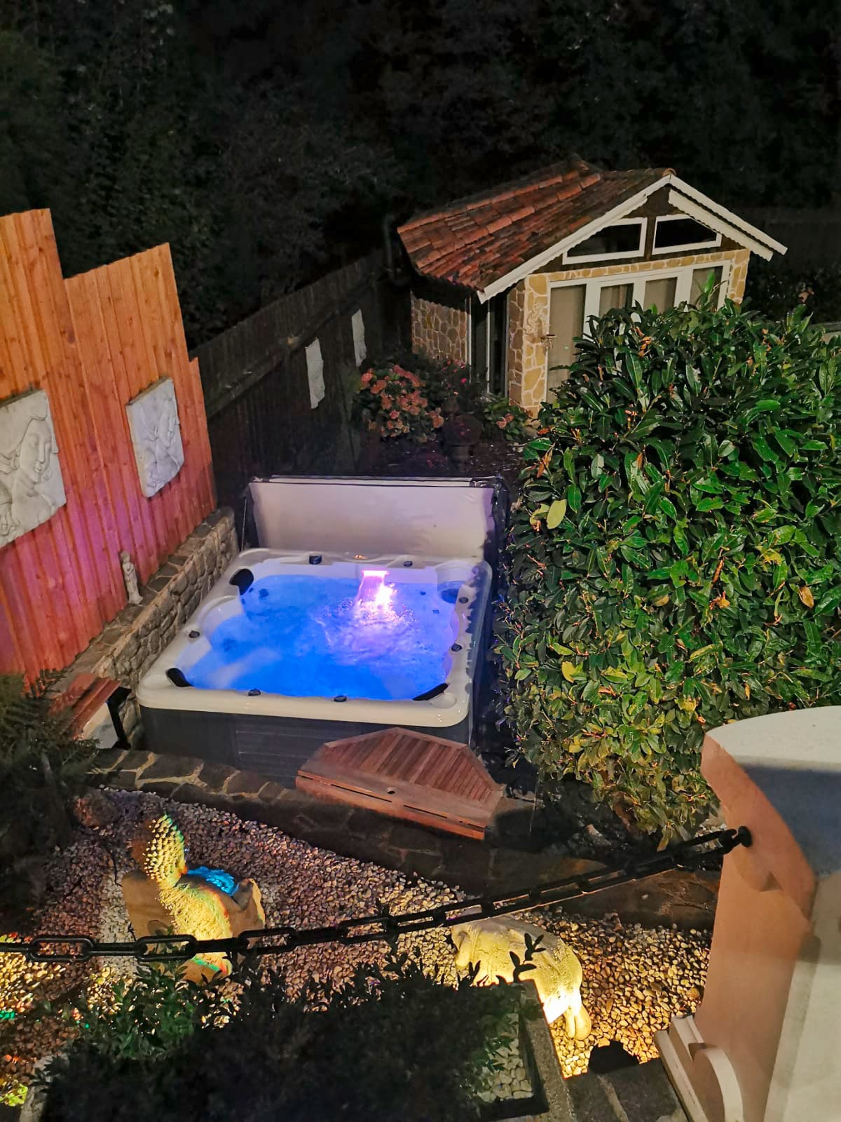 Private.Spa & Lounge