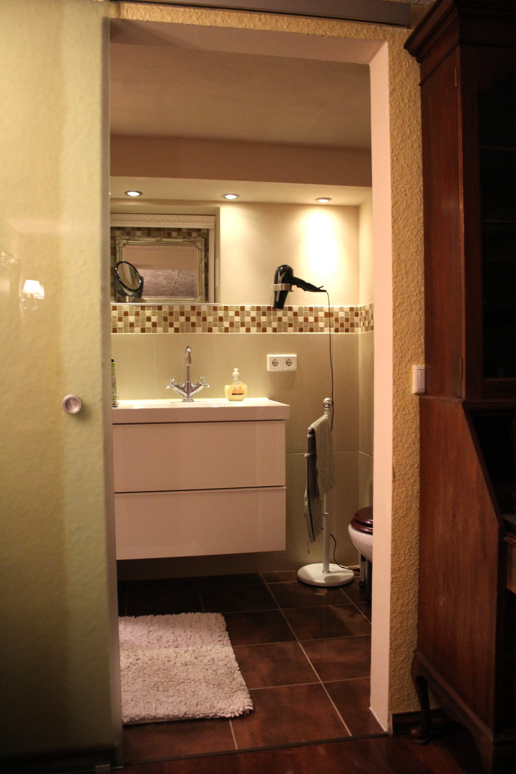 Private Spa & Lounge