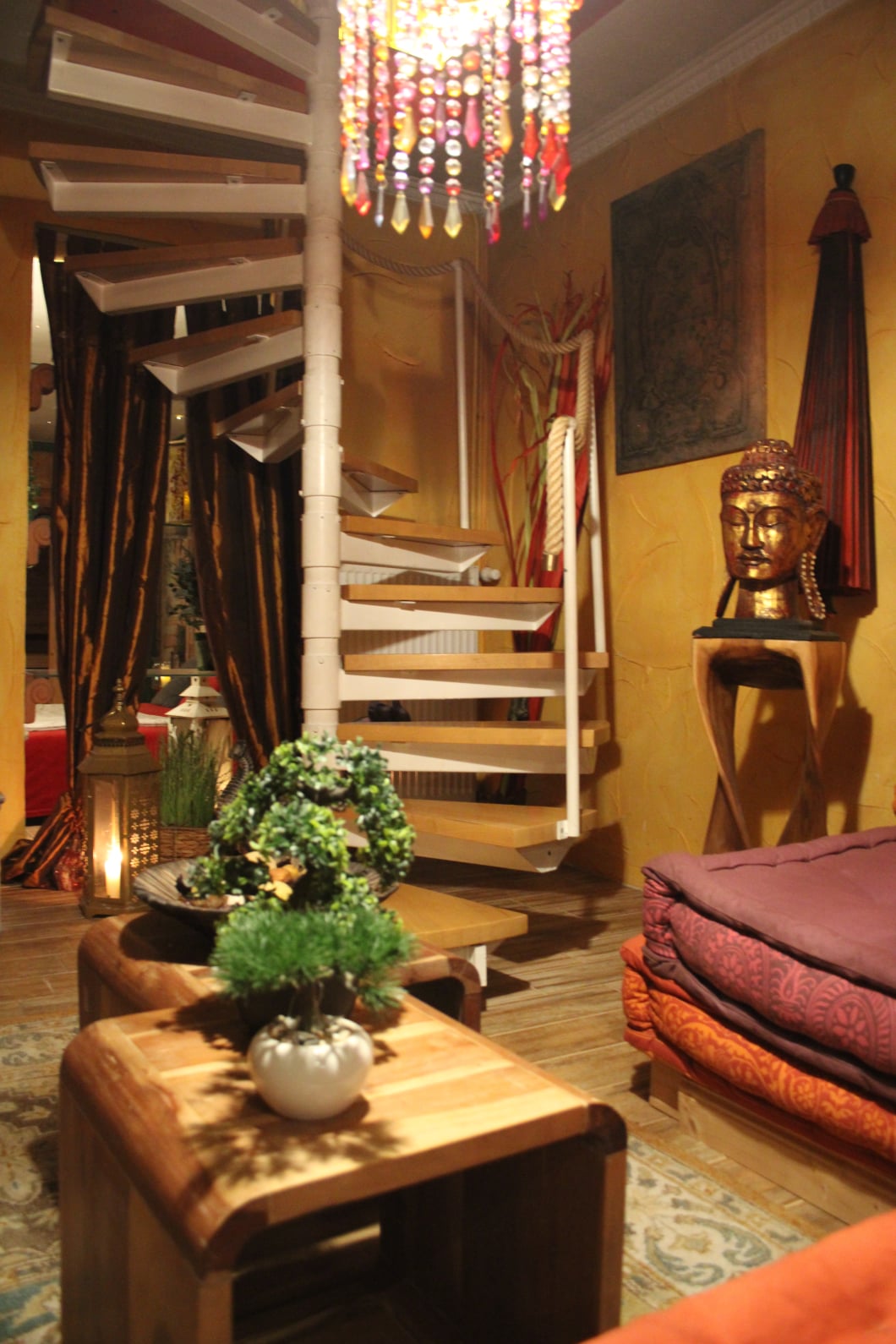 Private Spa & Lounge