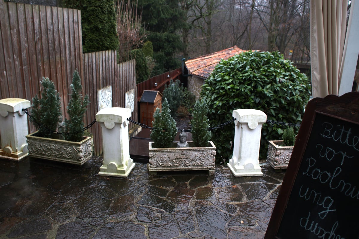 Private Spa & Lounge